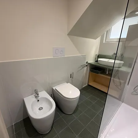 Πανσιόν Etra House