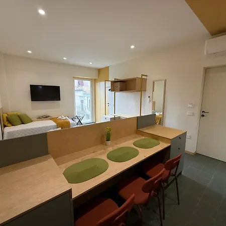 Πανσιόν Etra House 3*